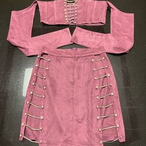 Oh Polly US size 6 never worn, cut tags! It is a suede material! Super soft!